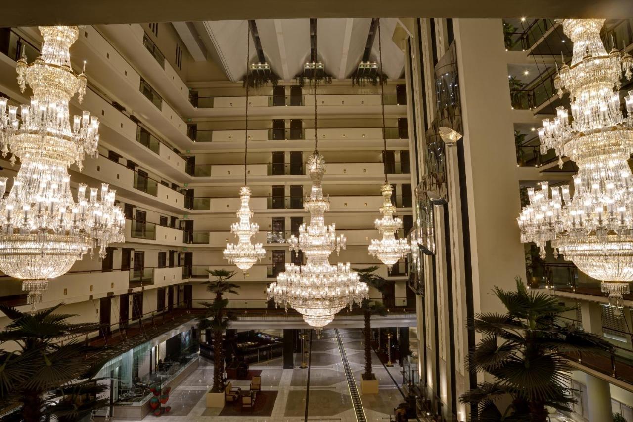 Pearl Continental Hotel, Lahore Exterior photo The hotel's lobby