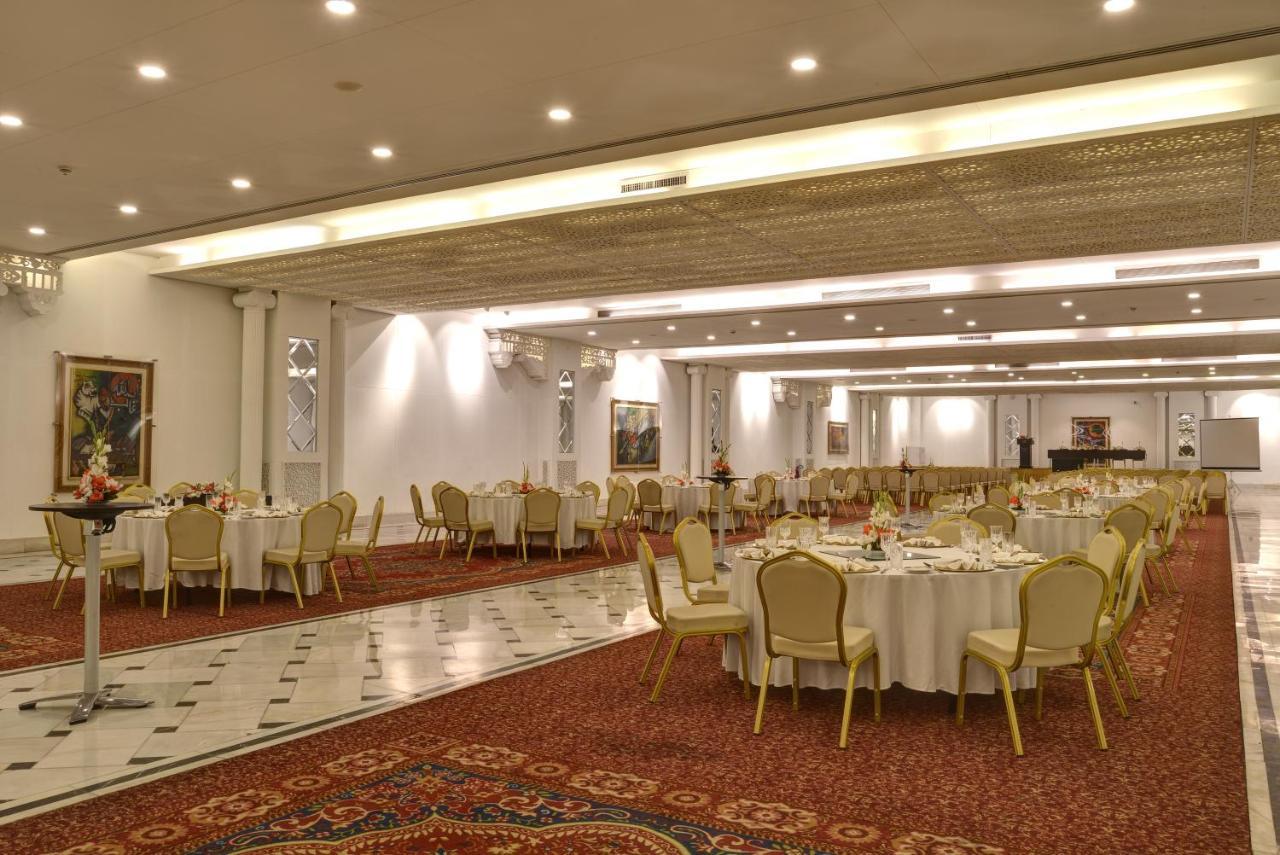Pearl Continental Hotel, Lahore Exterior photo The ballroom